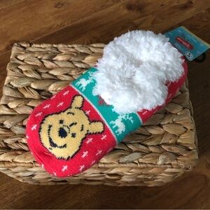Disney: Winnie the Pooh cozy low cut slipper socks Christmas Winter